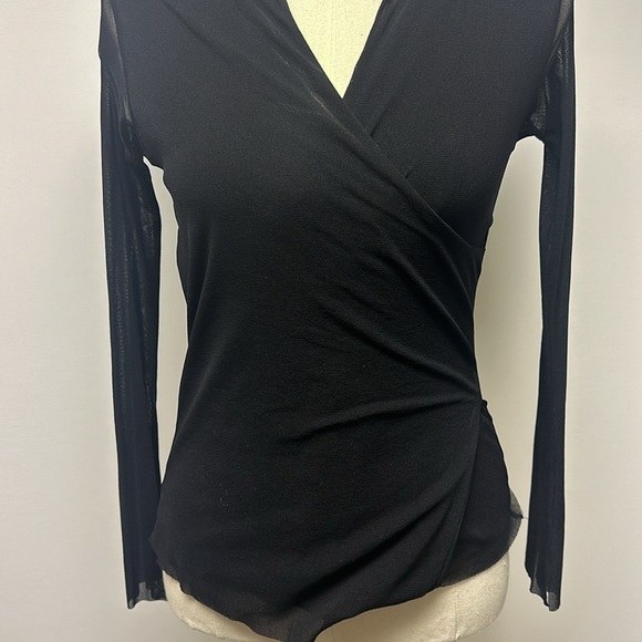 100% Nylon Long Sleeve Top - Picture 6 of 9